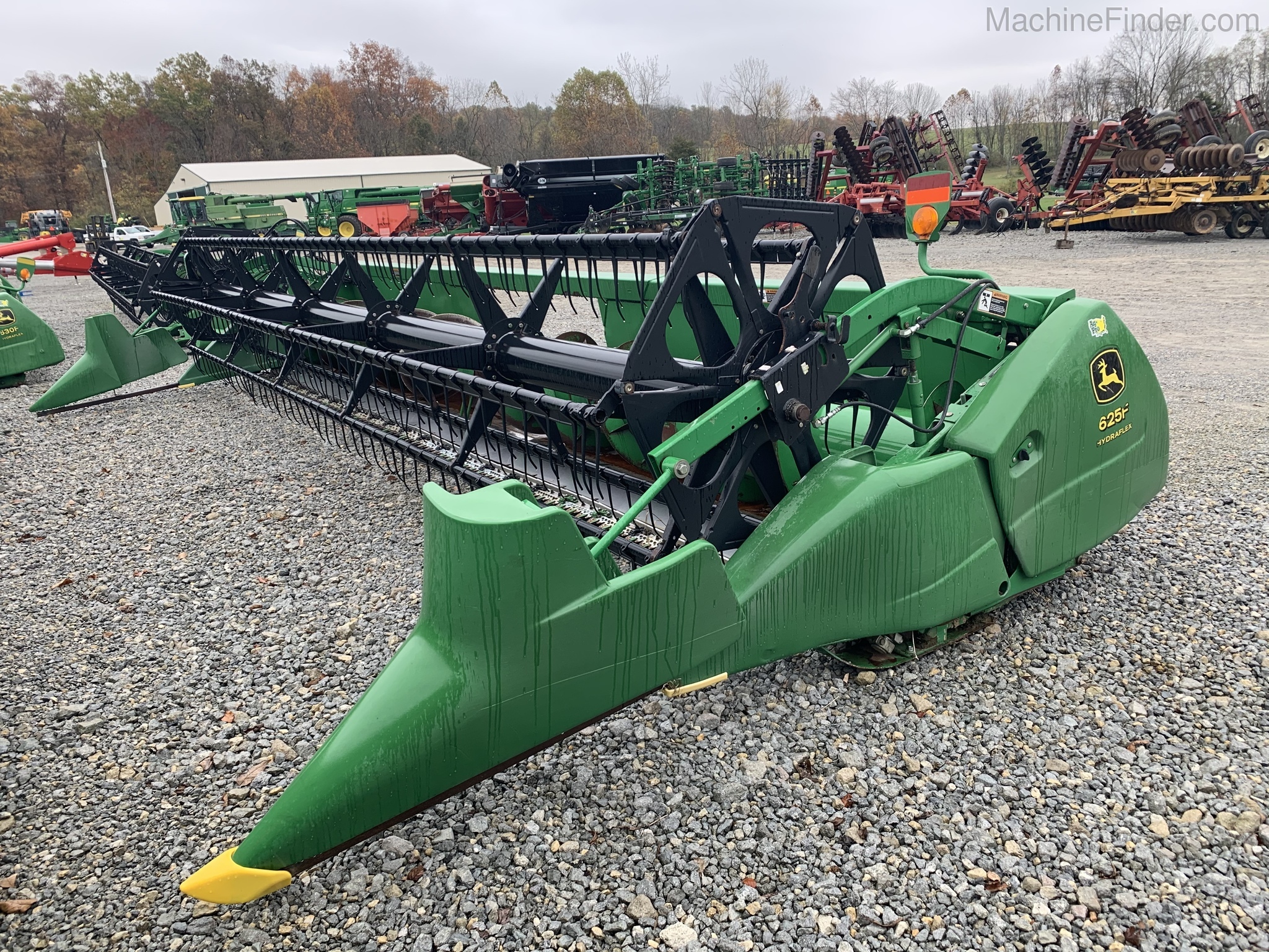 2006 John Deere 625F Image 1