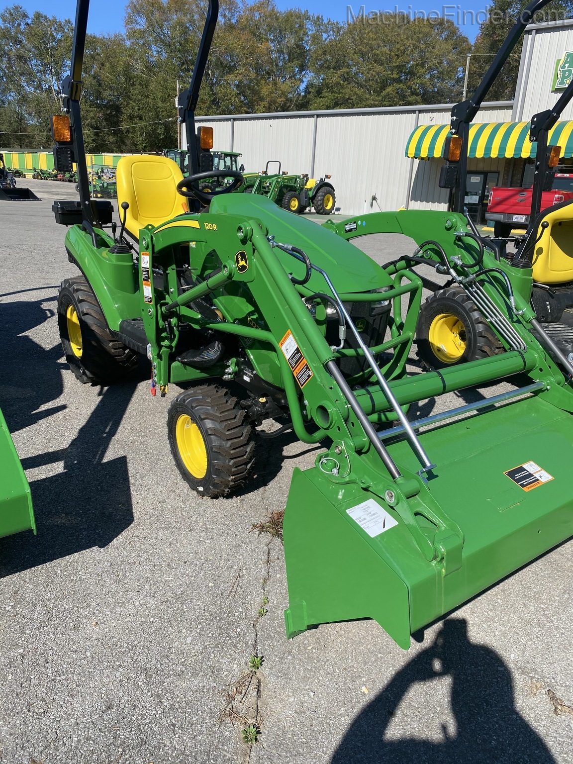 2020 John Deere 1023E Image 3