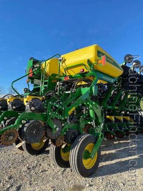 2020 John Deere 1795 Image 11