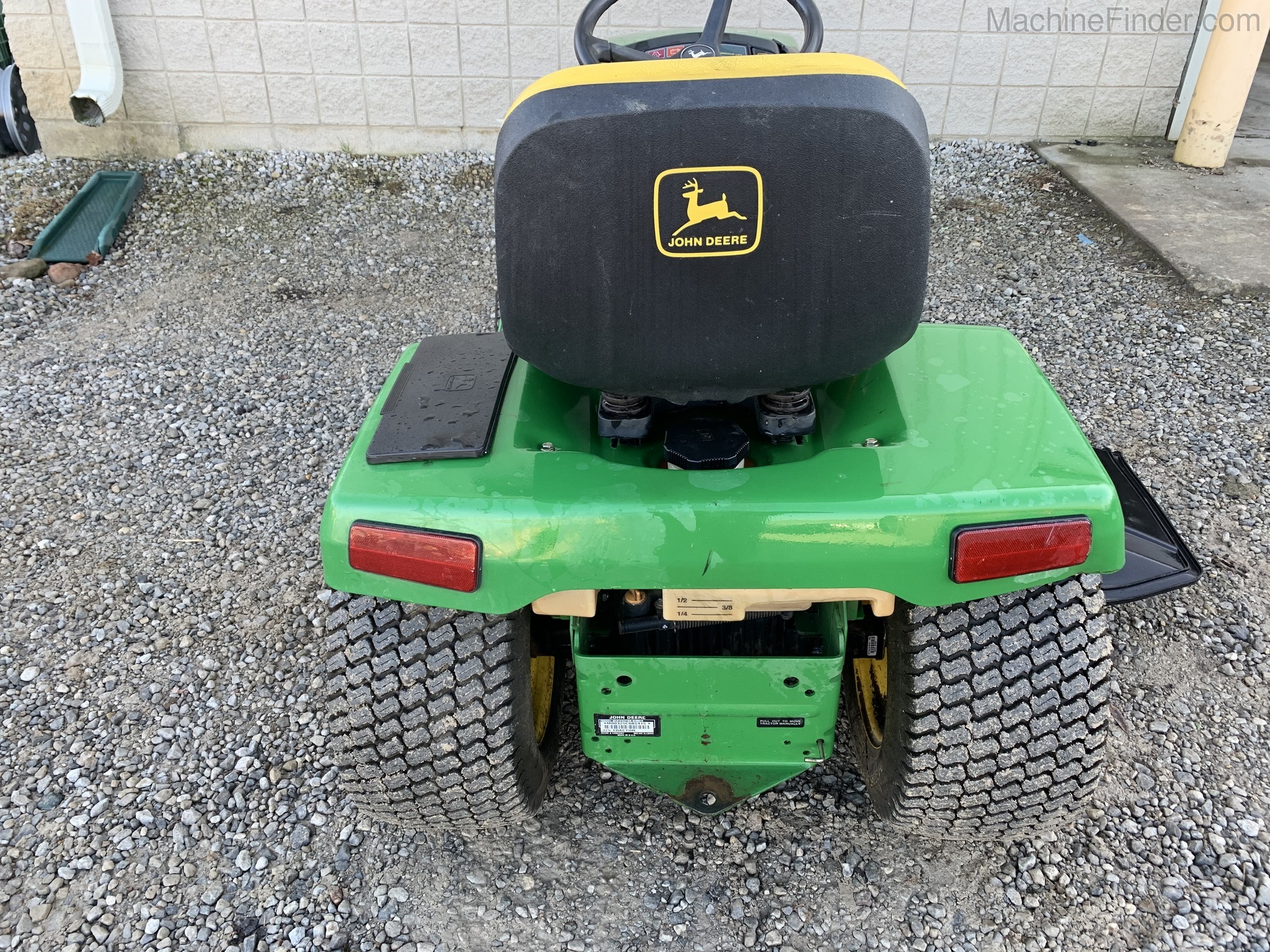 2000 John Deere 325 Image 3