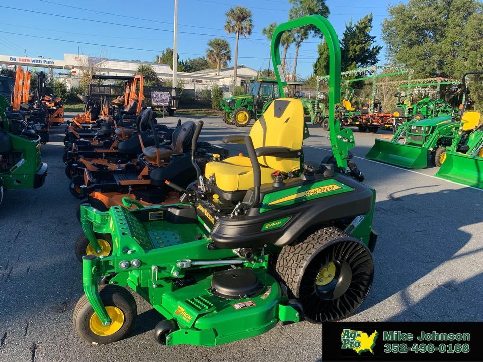 2023 John Deere Z930M Image 1