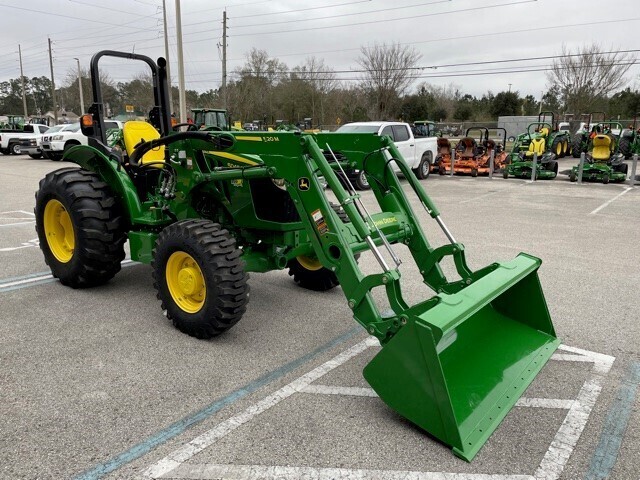 2023 John Deere 5045E Image 2