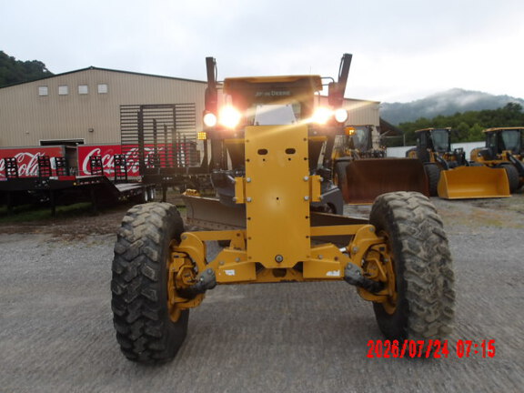 2023 John Deere 672G