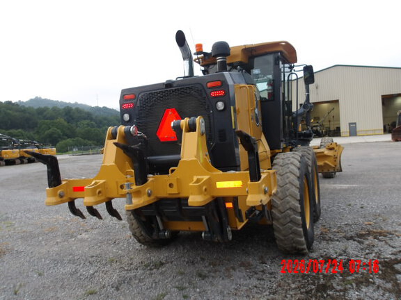 2023 John Deere 672G