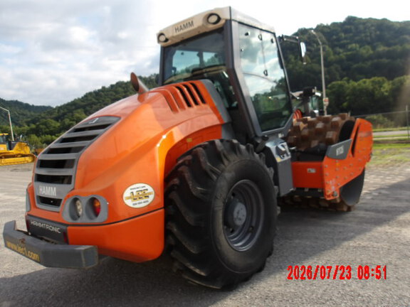 2023 Hamm H12IP