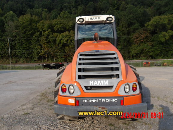 2023 Hamm H12IP
