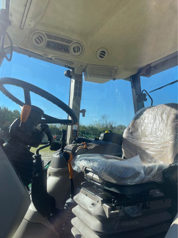 2024 John Deere 5090M Image 6