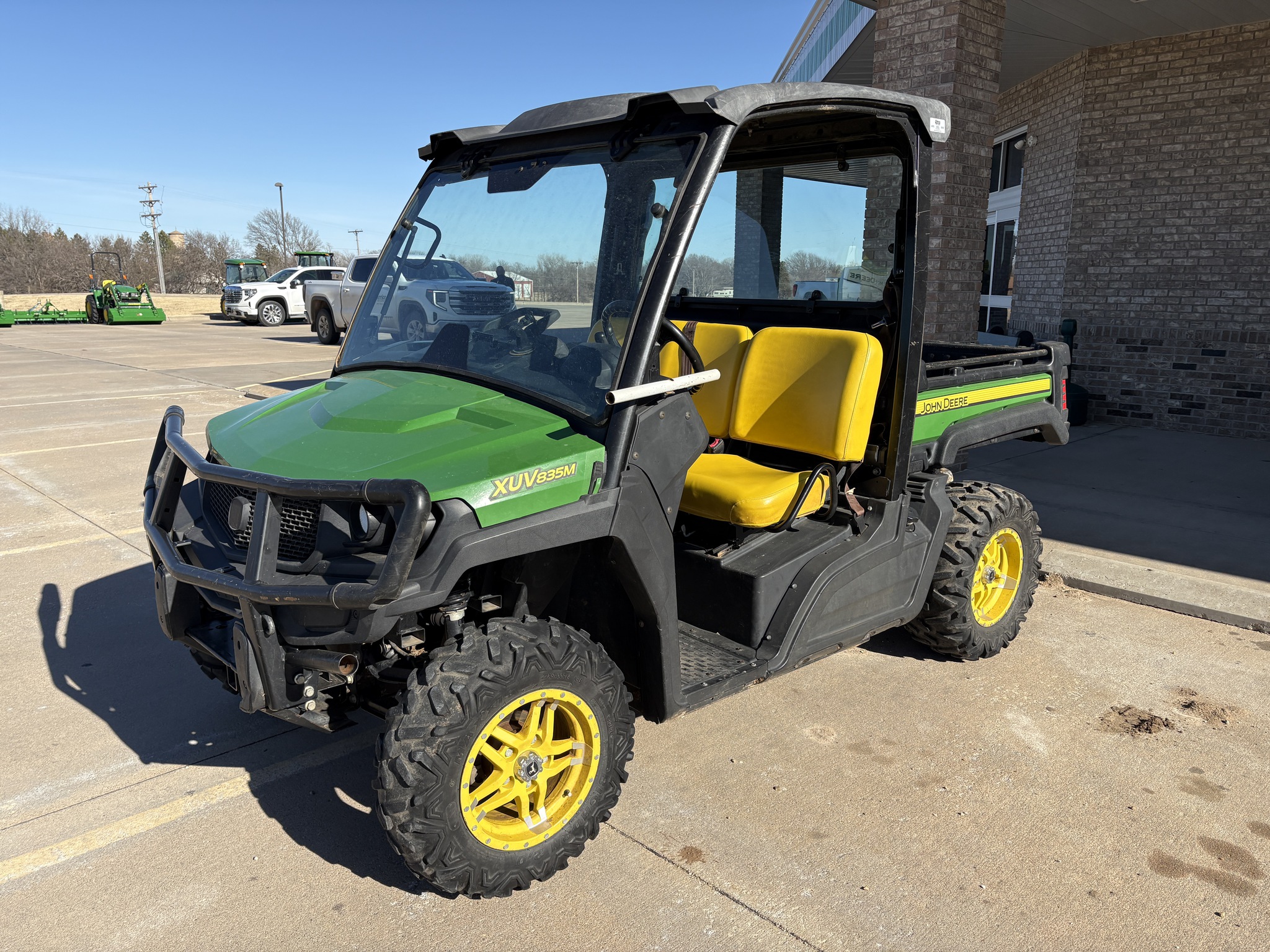 2019 John Deere XUV 835M Image 1