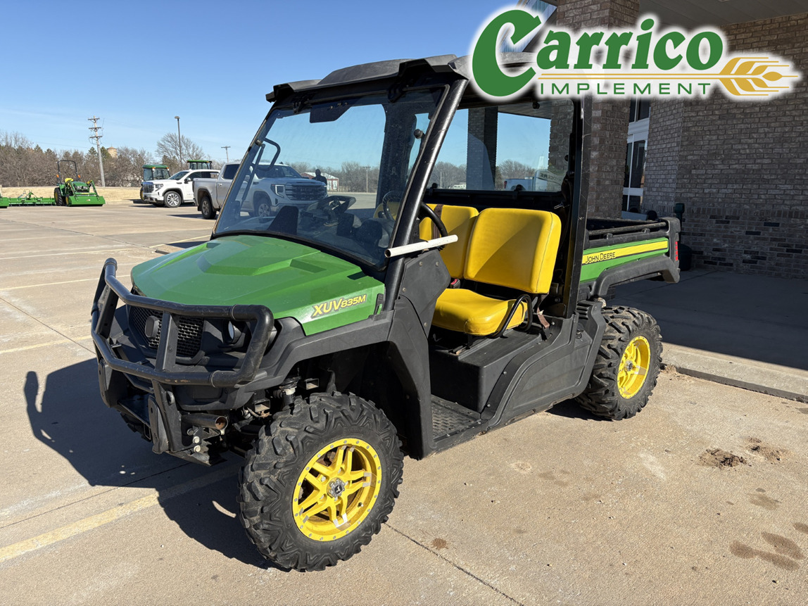 2019 John Deere XUV 835M Image 1
