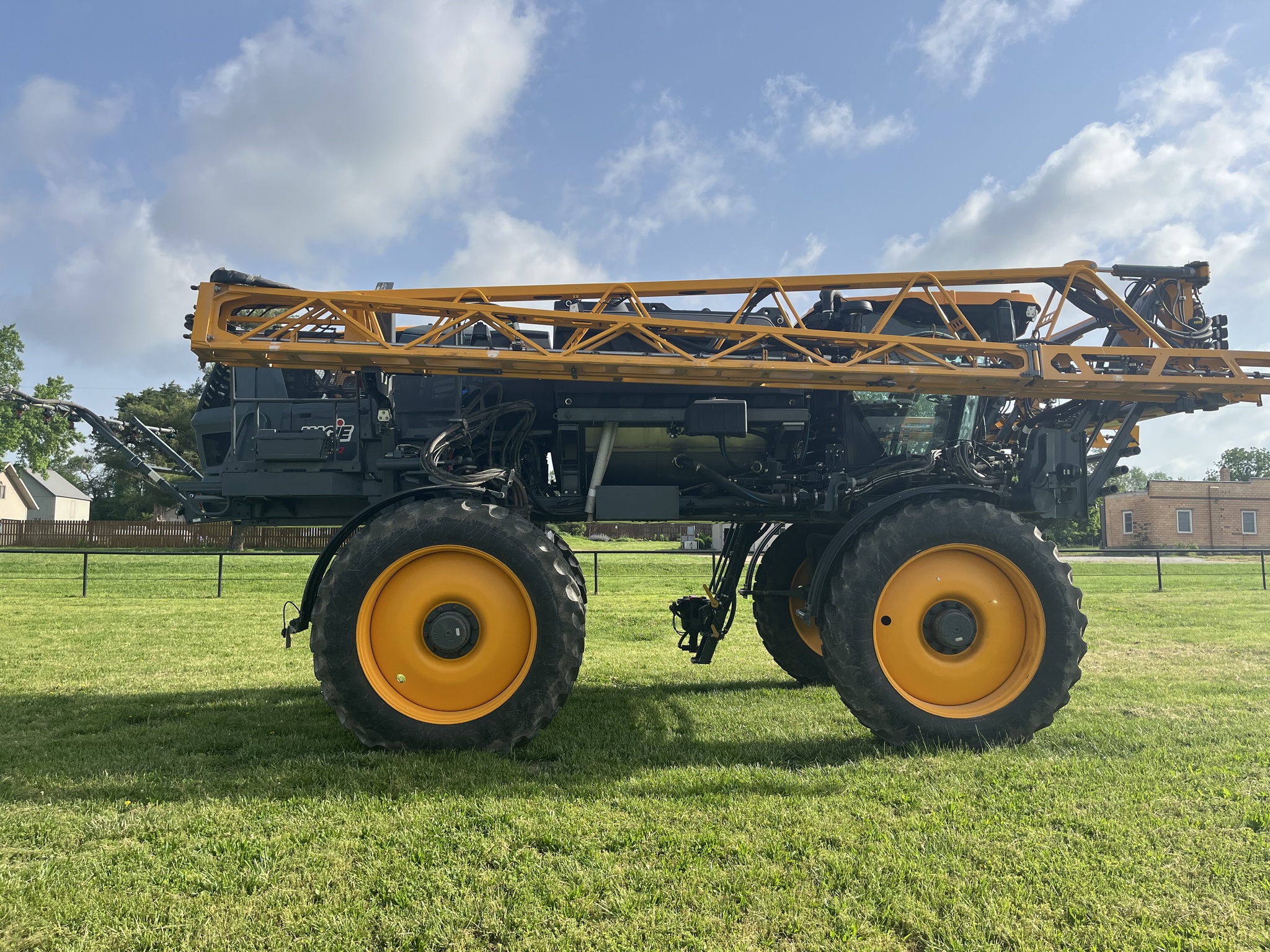  2023 Hagie STS12 at Heritage Tractor in Lockwood, MO