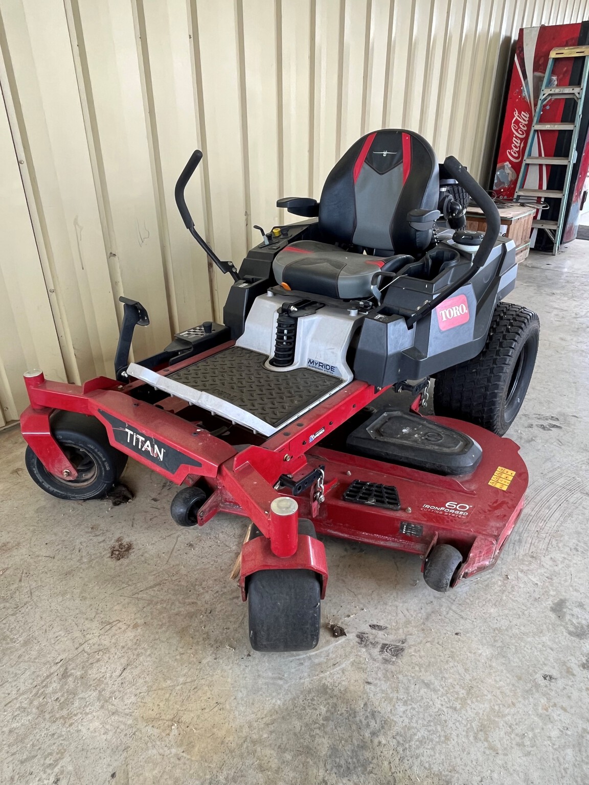 2022 Toro TITAN Image 1