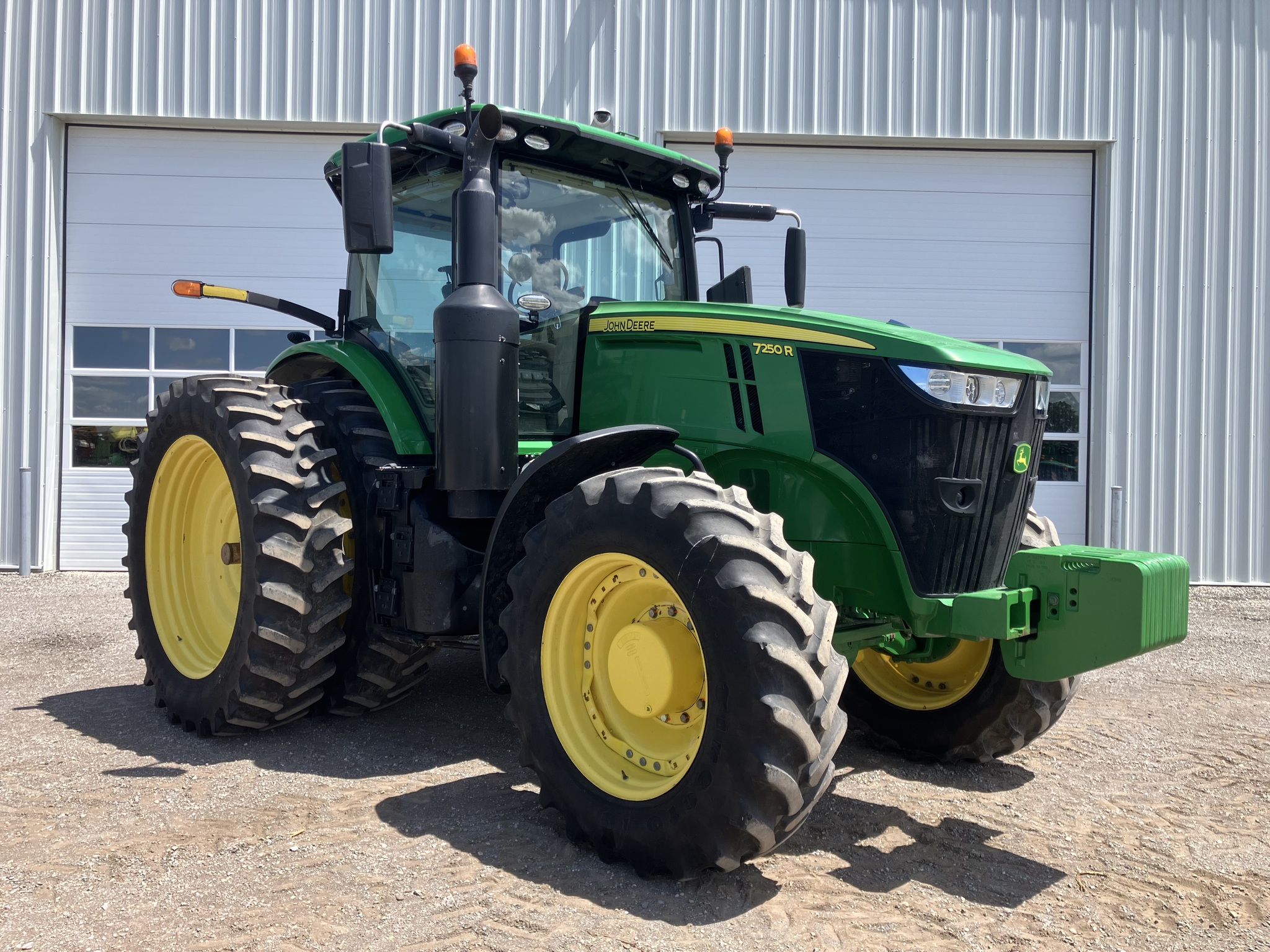 2018 John Deere 7250R Image 4