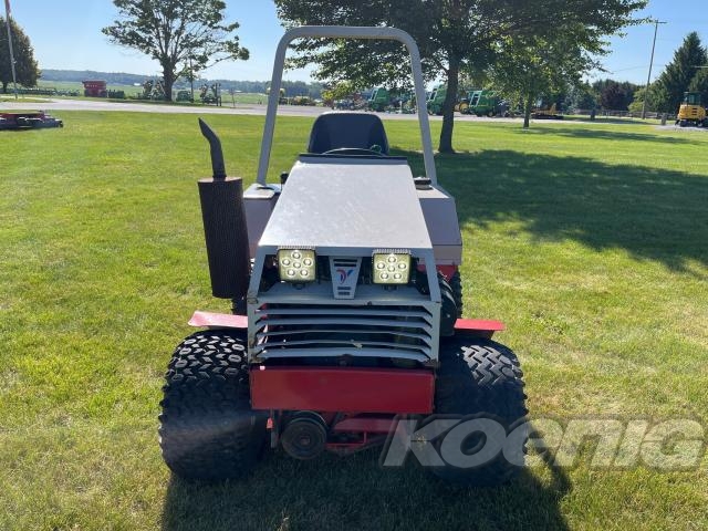Used 2009 Ventrac 4200 Compact Utility Tractors at Koenig Equipment in Urbana, OH - PhotoXL1
