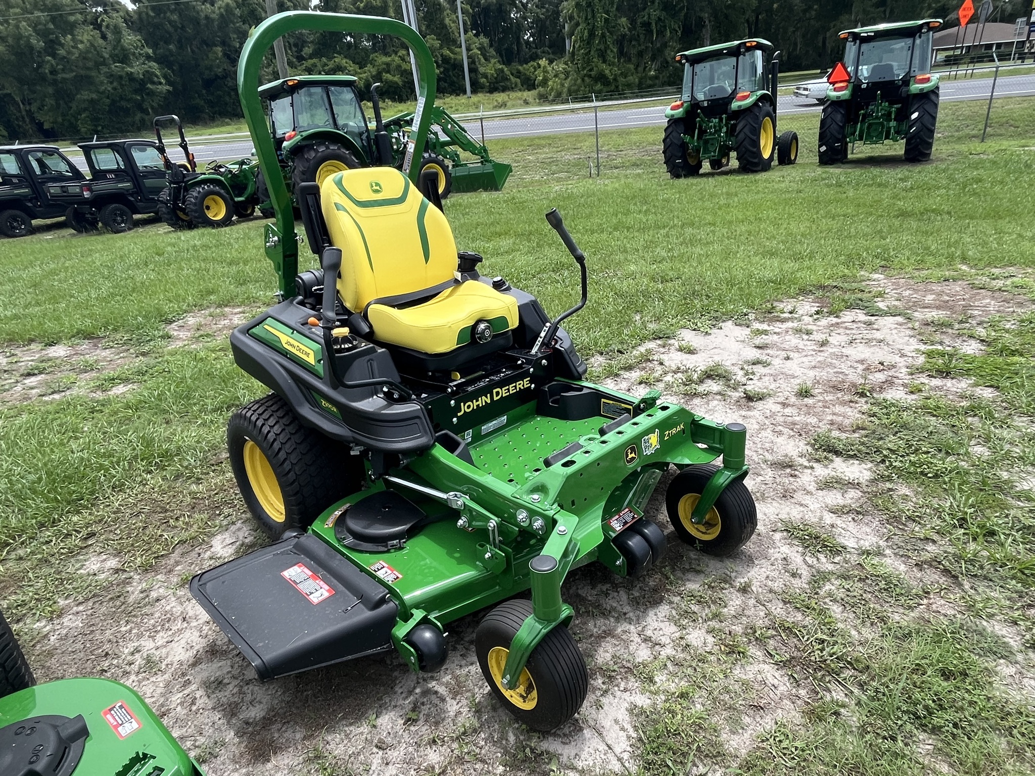 2025 John Deere Z970R Image 1