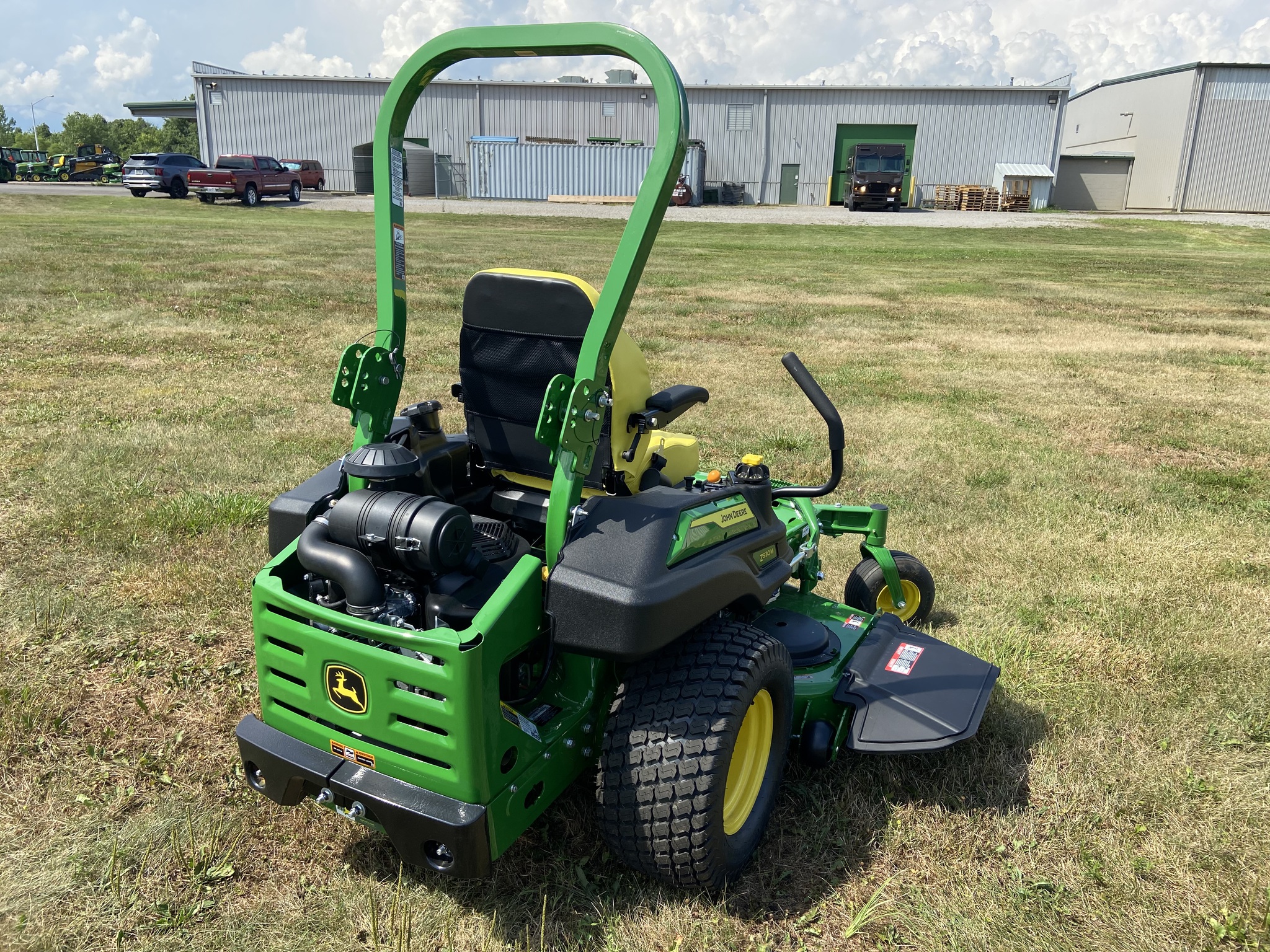 2024 John Deere Z930M Image 5