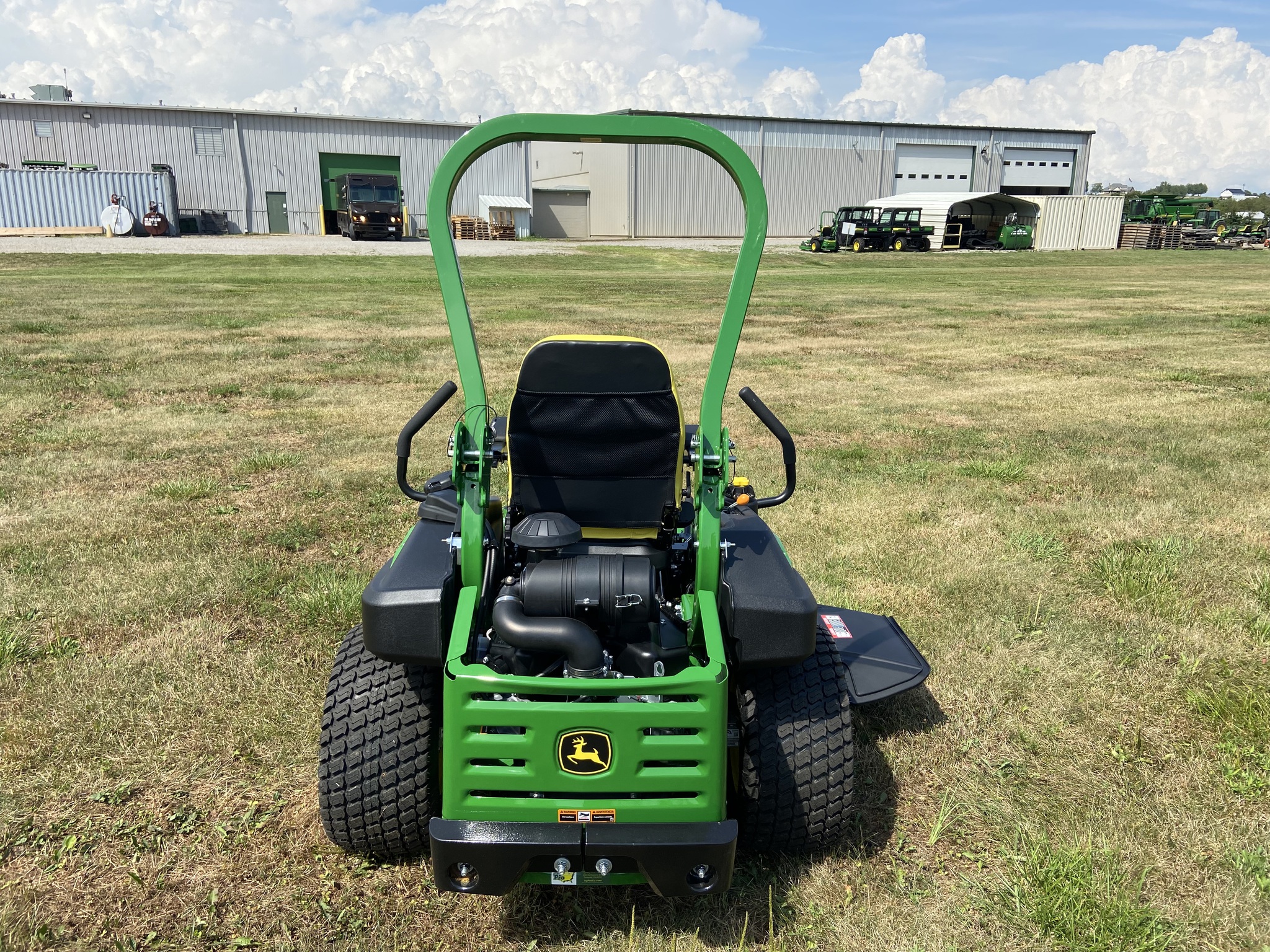2024 John Deere Z930M Image 6