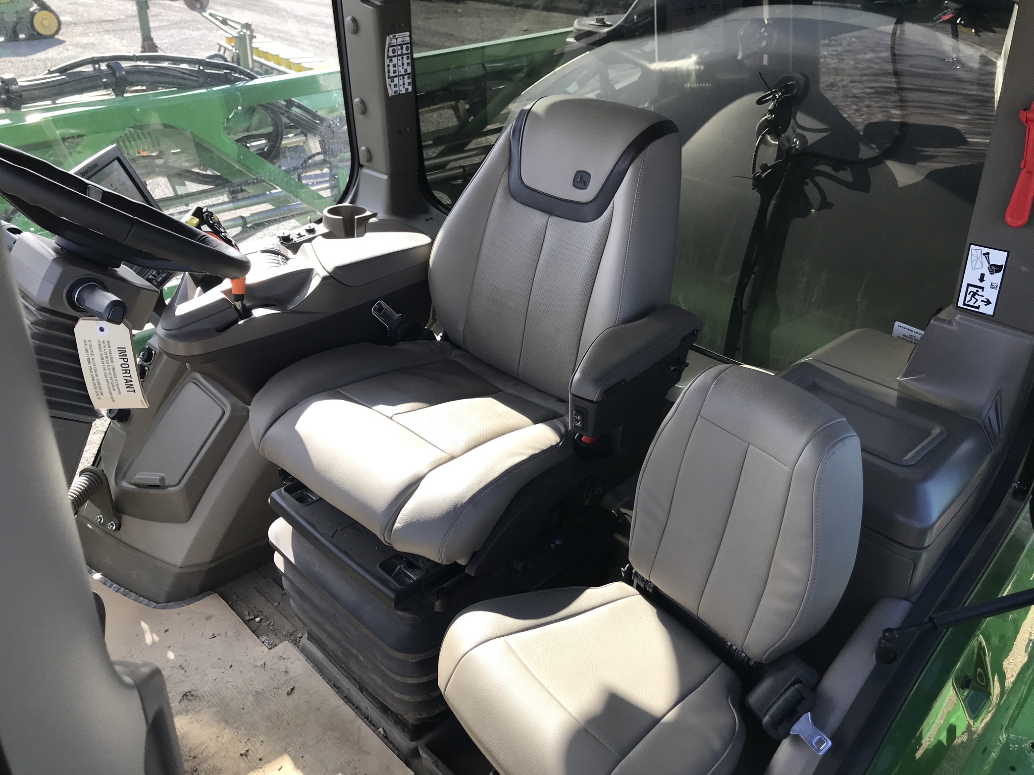 2023 John Deere 412R Image 12