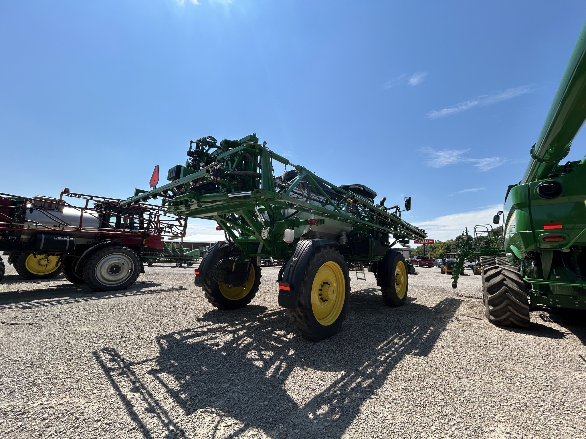 2023 John Deere 412R Image 4