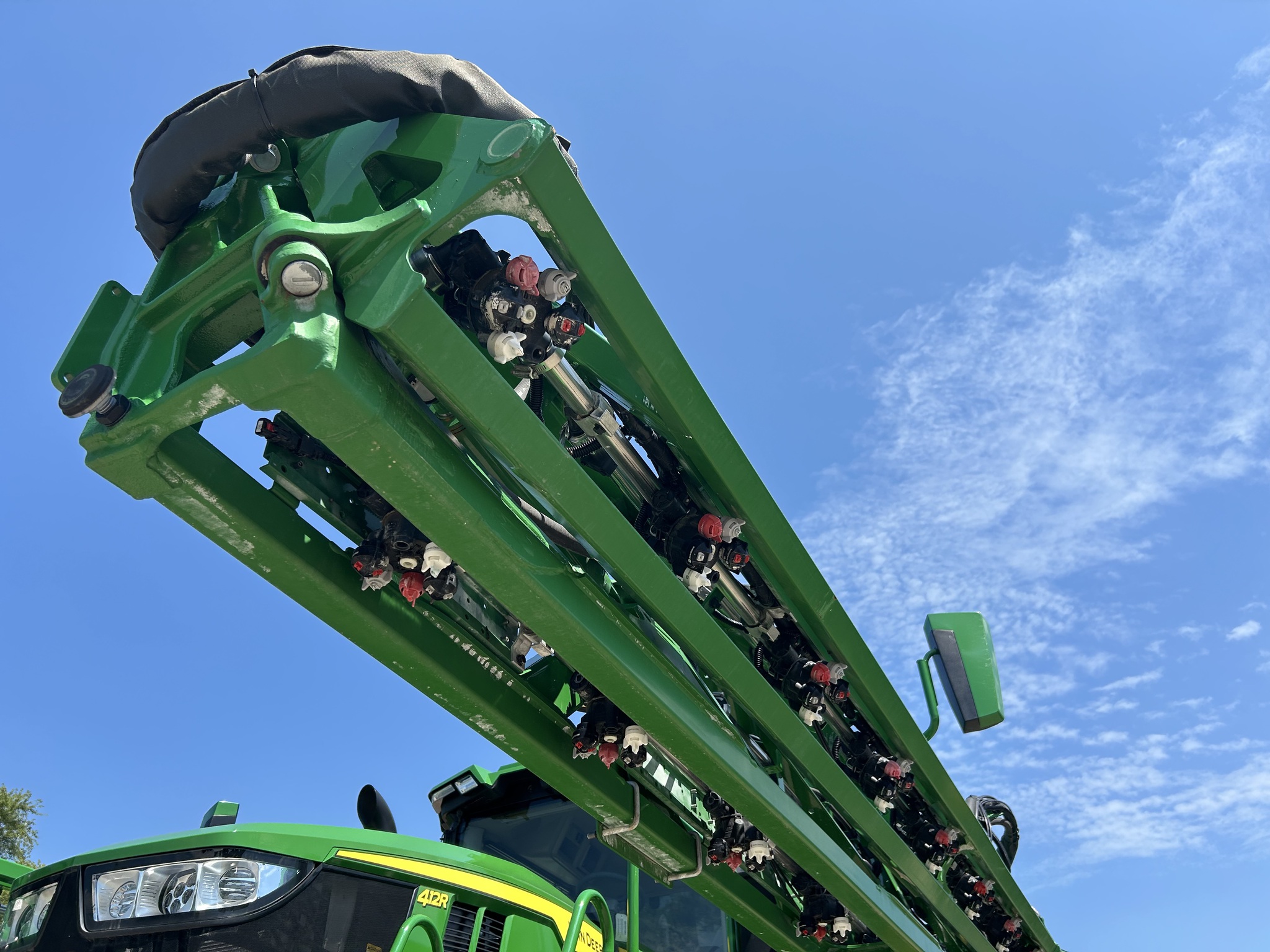 2023 John Deere 412R Image 8