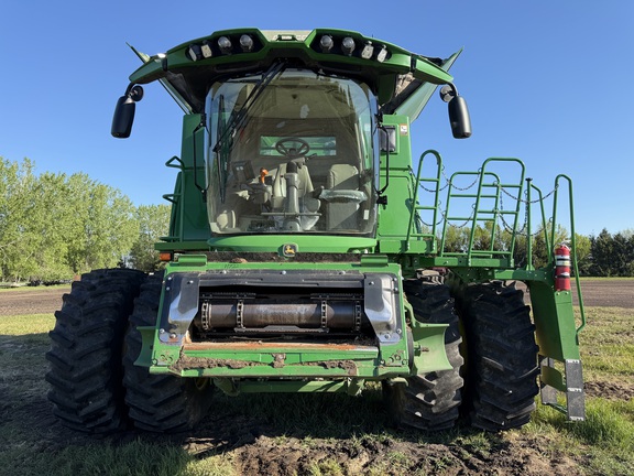 2024 John Deere S780 - Photo8