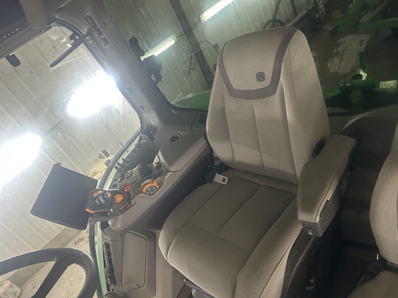 Photo of 2024 John Deere 8R 340