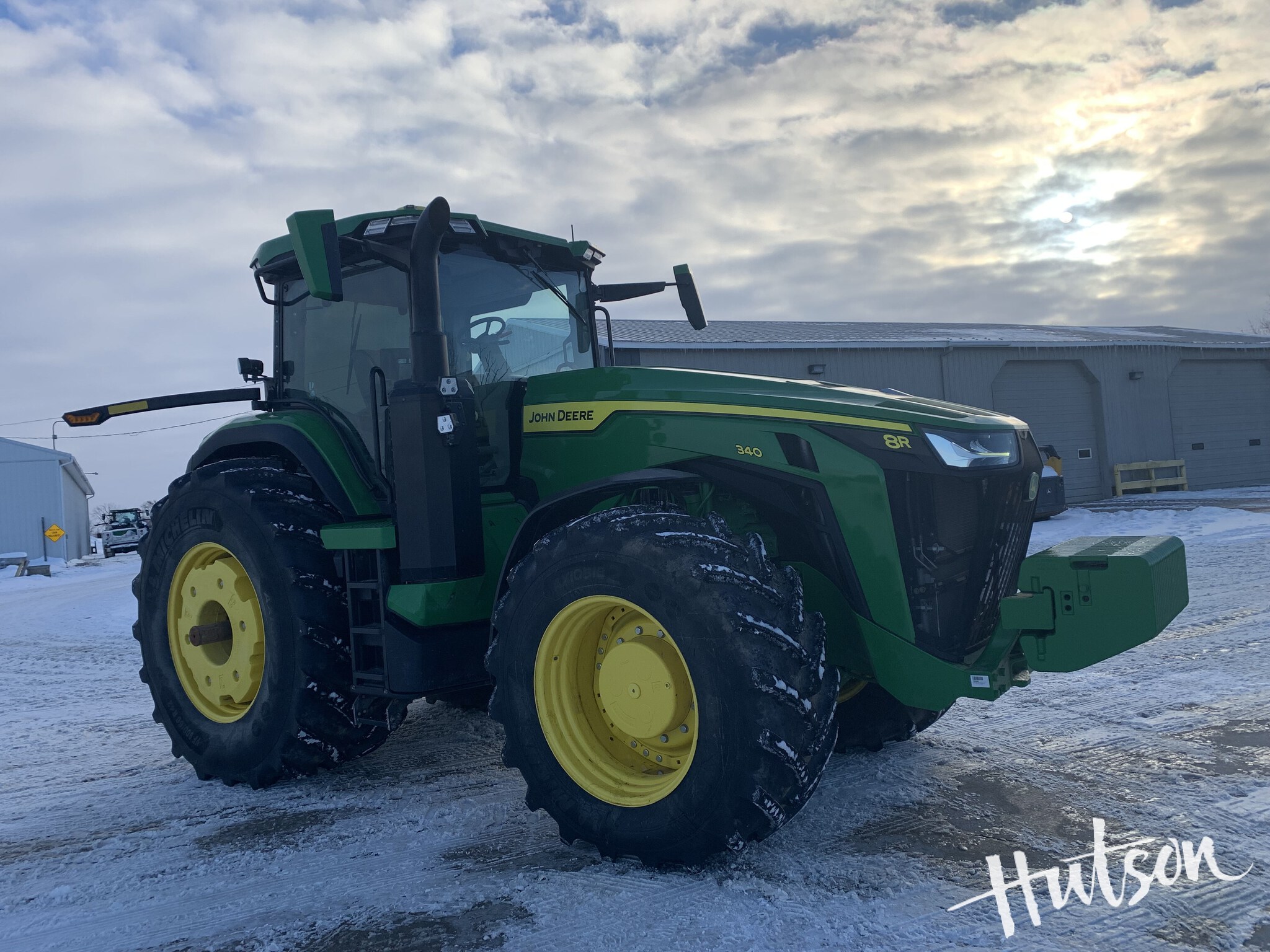2024 John Deere 8R 340