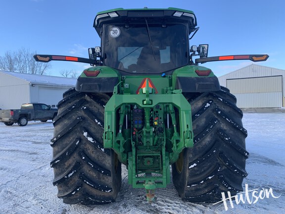 Photo of 2024 John Deere 8R 340