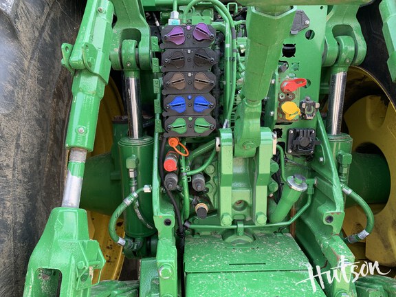 Photo of 2024 John Deere 8R 340