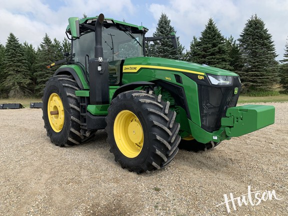 Photo of 2024 John Deere 8R 340