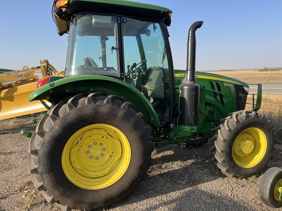 2023 John Deere 5100E Used Equipment
