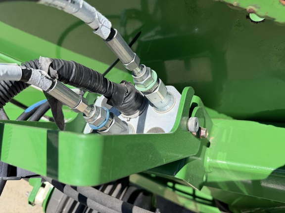 2011 John Deere 612C - Photo10