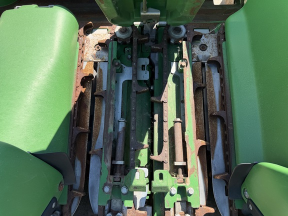 2011 John Deere 612C - Photo22