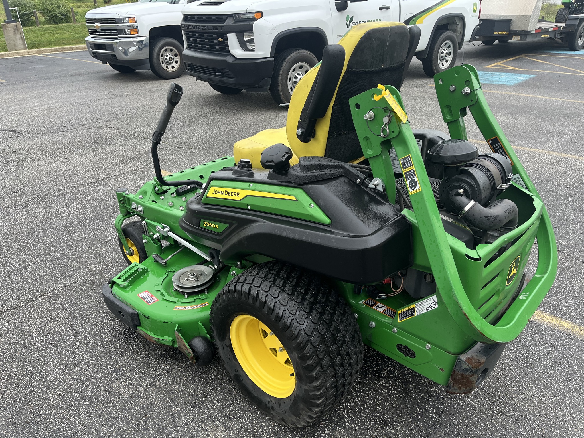 2023 John Deere Z950R Image 5
