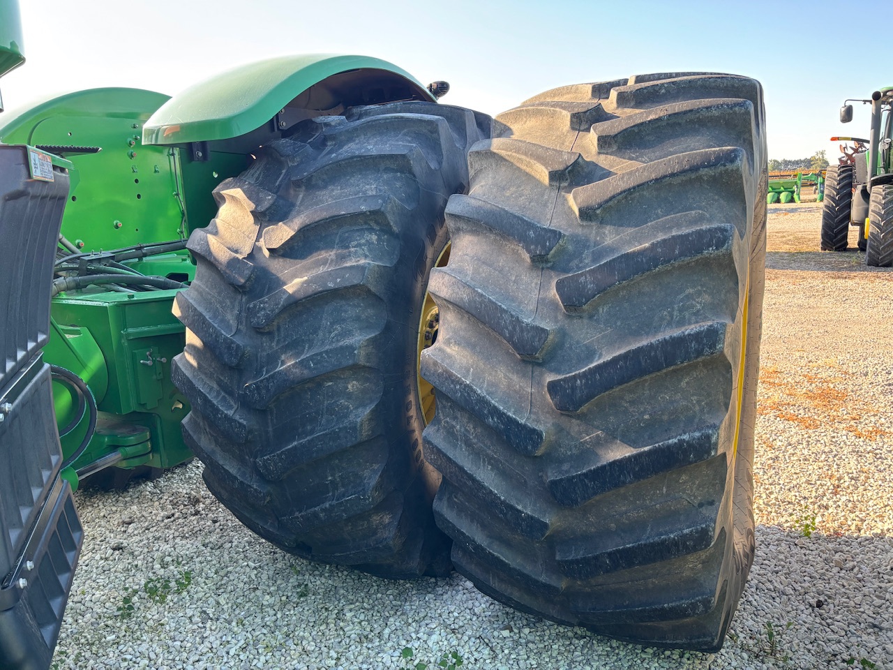  2014 John Deere 9560R at Heritage Tractor in Streator, IL