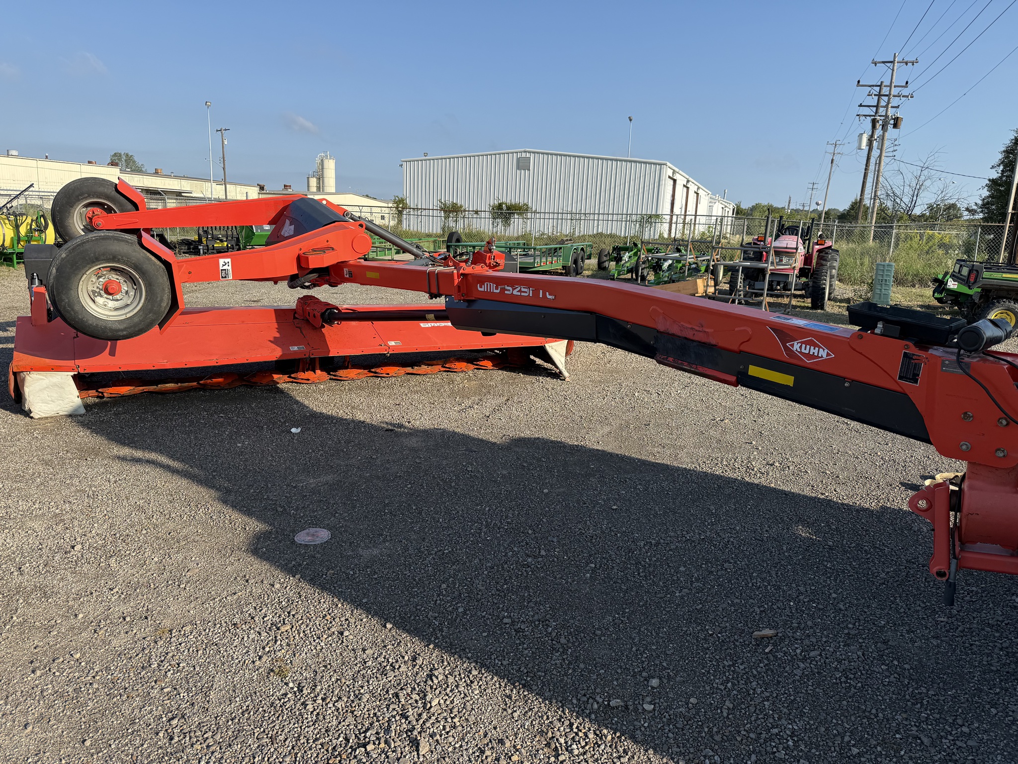 2017 Kuhn GMD5251TC Image 18