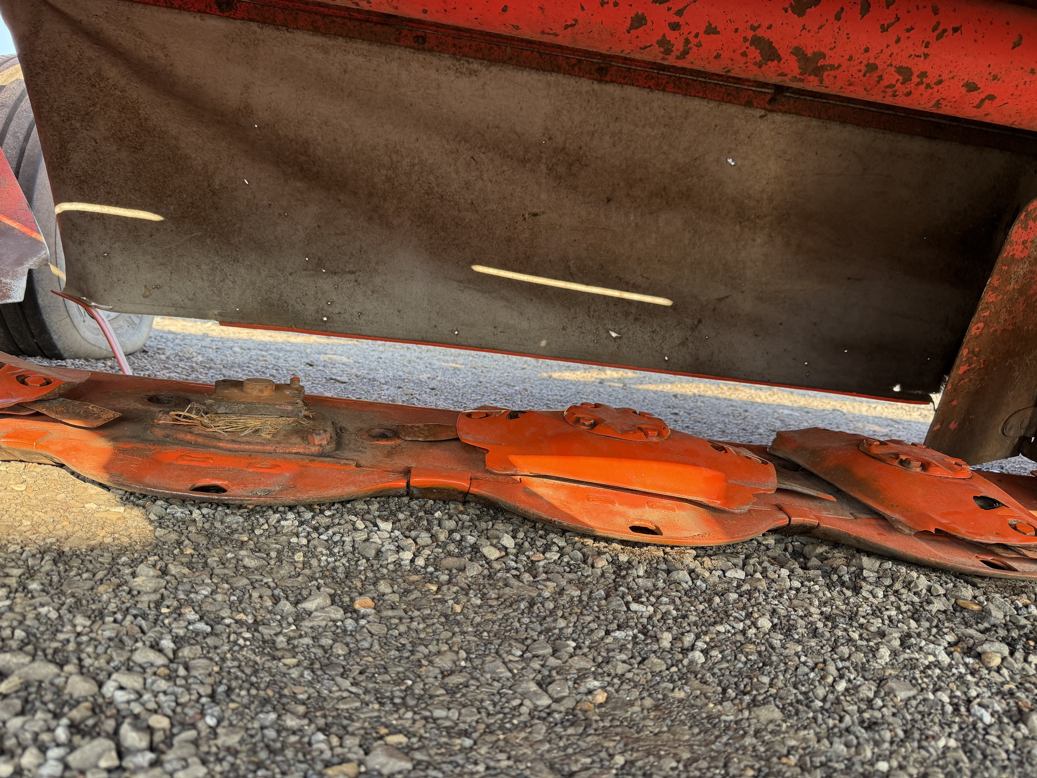 2017 Kuhn GMD5251TC Image 32