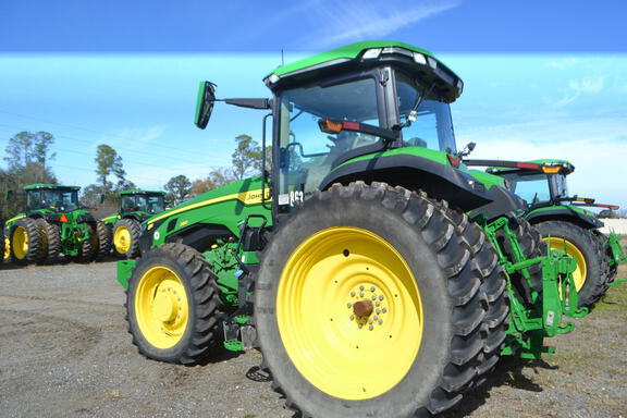 2023 John Deere 8R 280 Photo 6