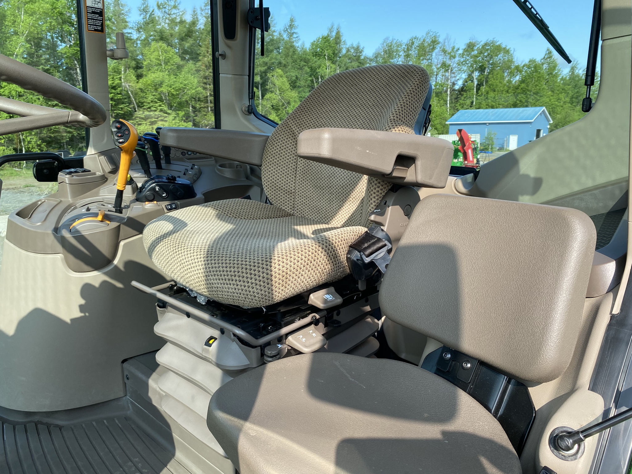 2024 John Deere 6155M Image 14