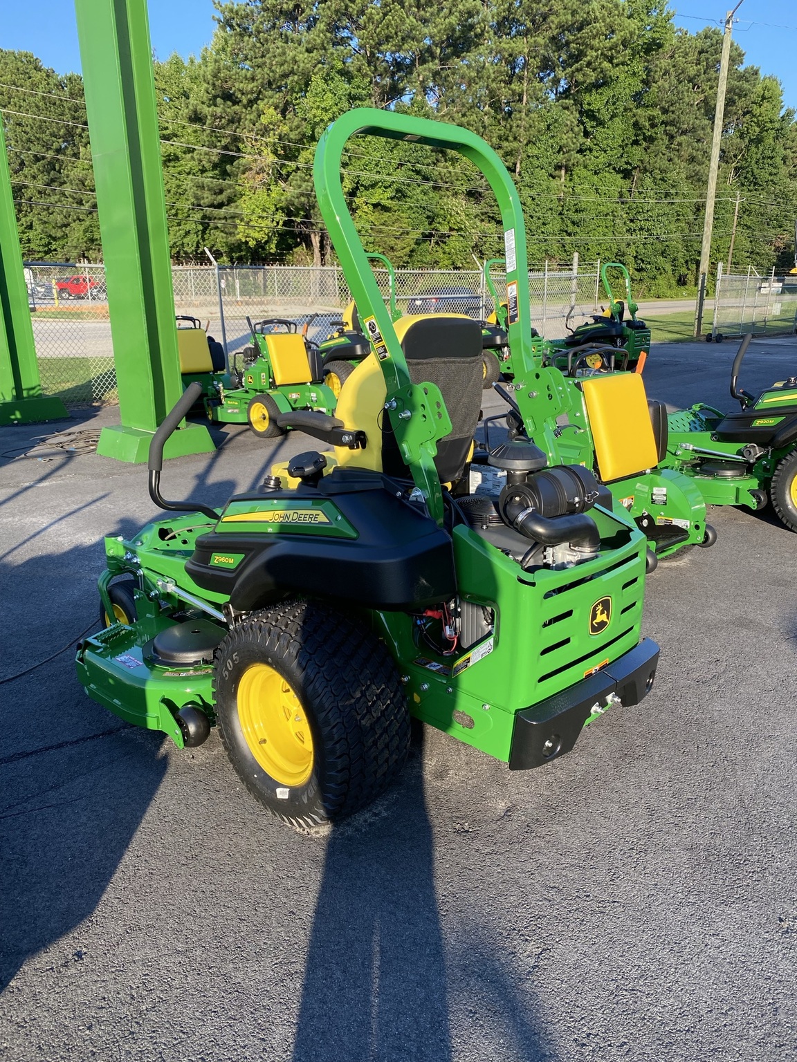 2025 John Deere Z960M Image 4