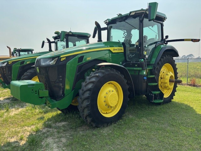2023 John Deere 8R 280 Image 3