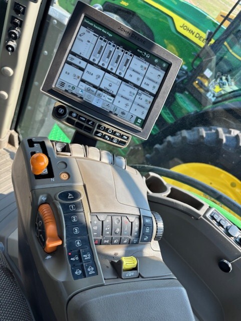 2023 John Deere 8R 280 Image 7