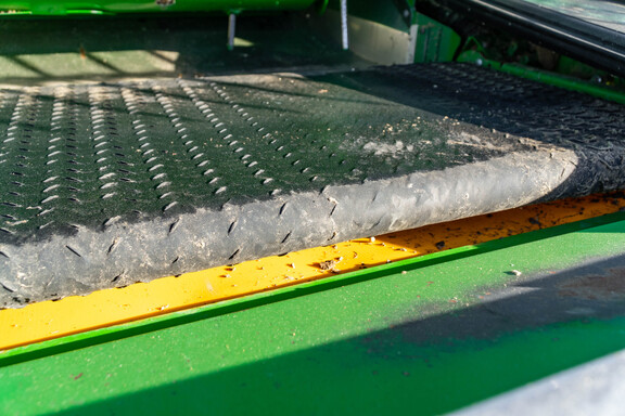 Used 2018 John Deere 645FD Combine Platforms at Koenig Equipment in Anna, OH - Photo22