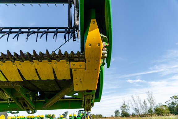 Used 2018 John Deere 645FD Combine Platforms at Koenig Equipment in Anna, OH - Photo27