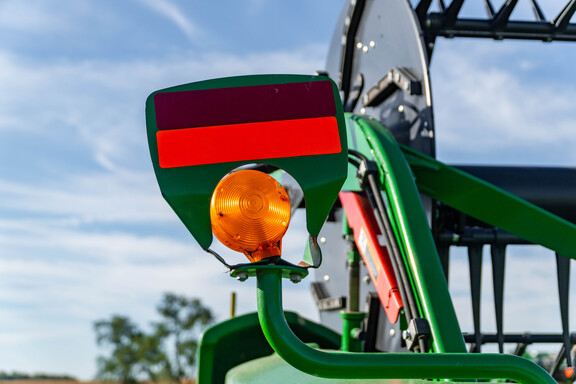 Used 2018 John Deere 645FD Combine Platforms at Koenig Equipment in Anna, OH - Photo32