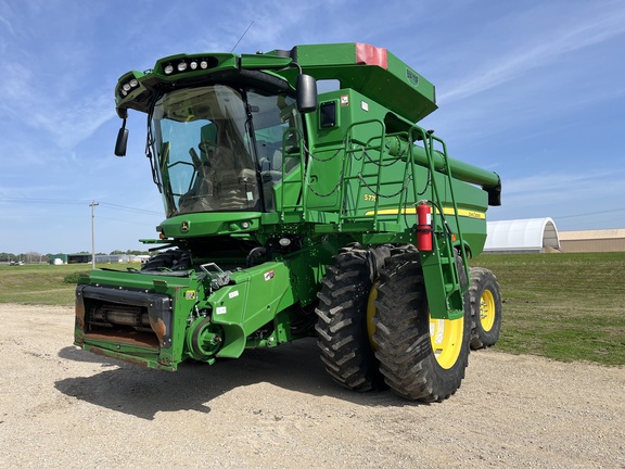  John Deere S770
