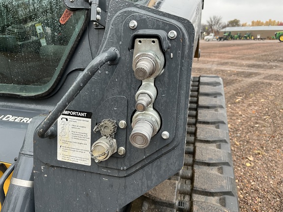 2024 John Deere 333G - Photo20