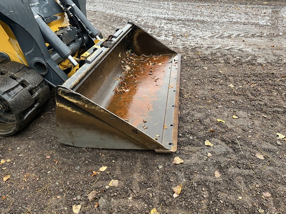 2024 John Deere 333G - Photo31