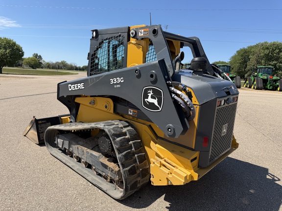 2024 John Deere 333G - Photo5