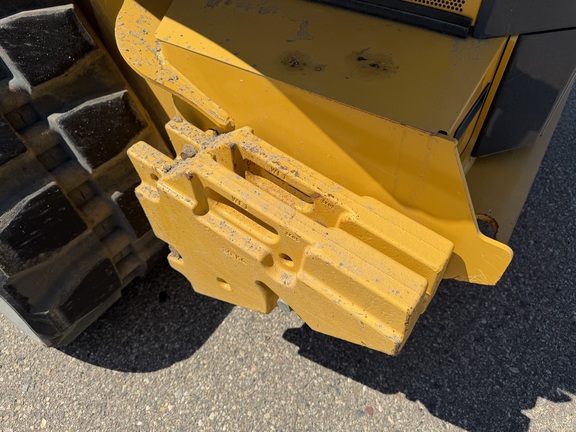 2024 John Deere 333G - Photo15