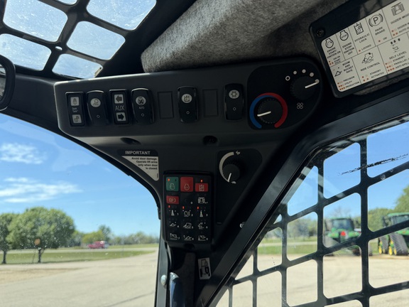 2024 John Deere 333G - Photo24